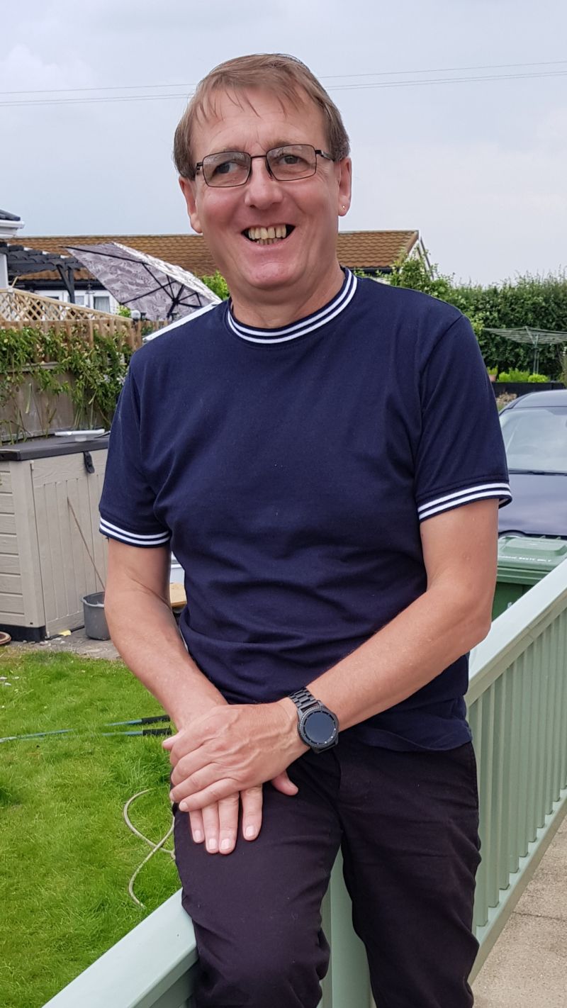 Andyy60