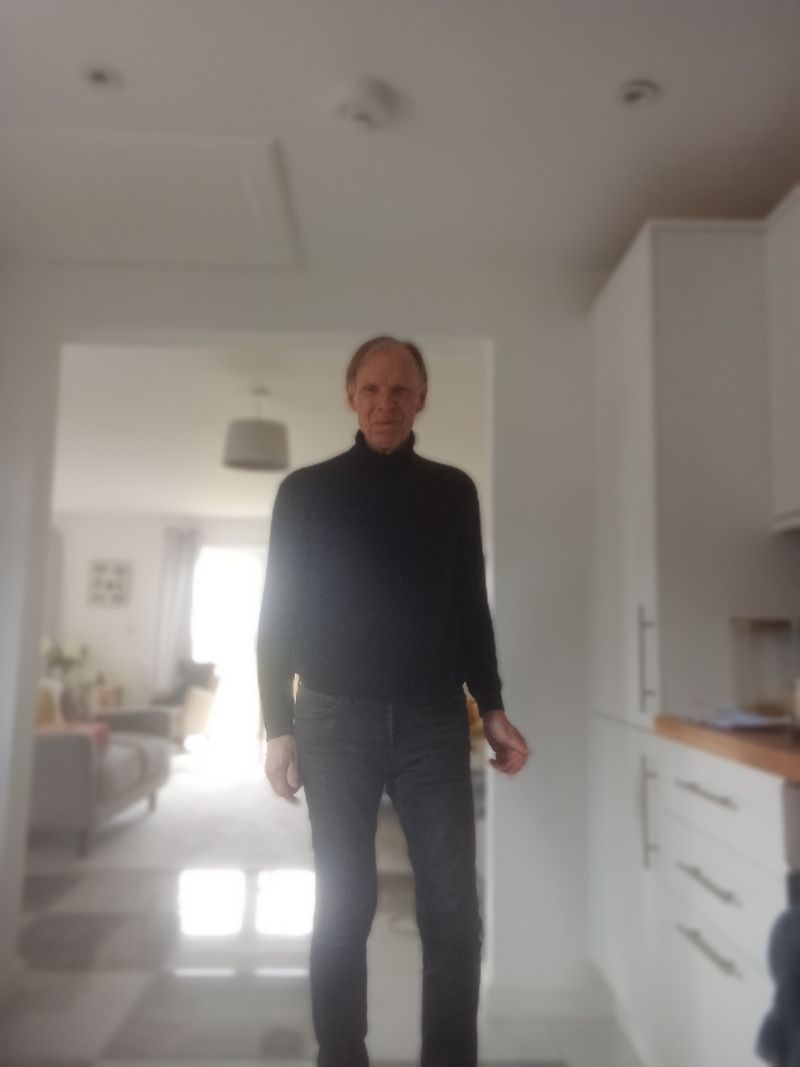 Bas