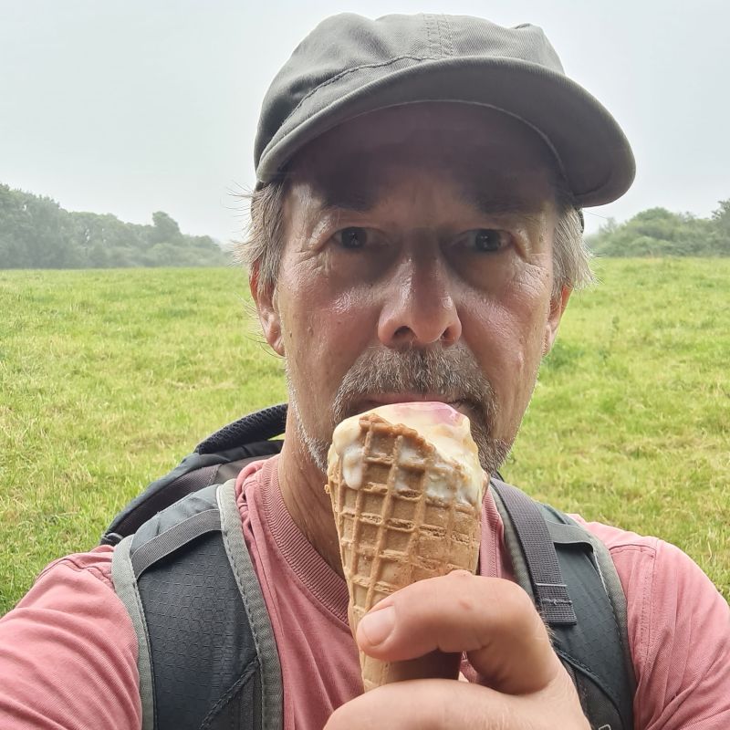 LookingAround LookingAround