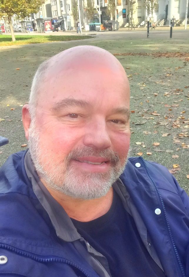 BrownEyes1963 BrownEyes1963