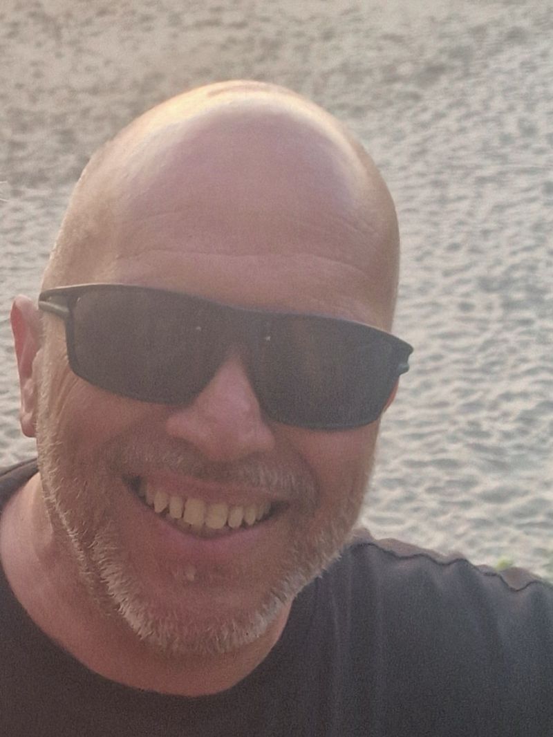 baz_049