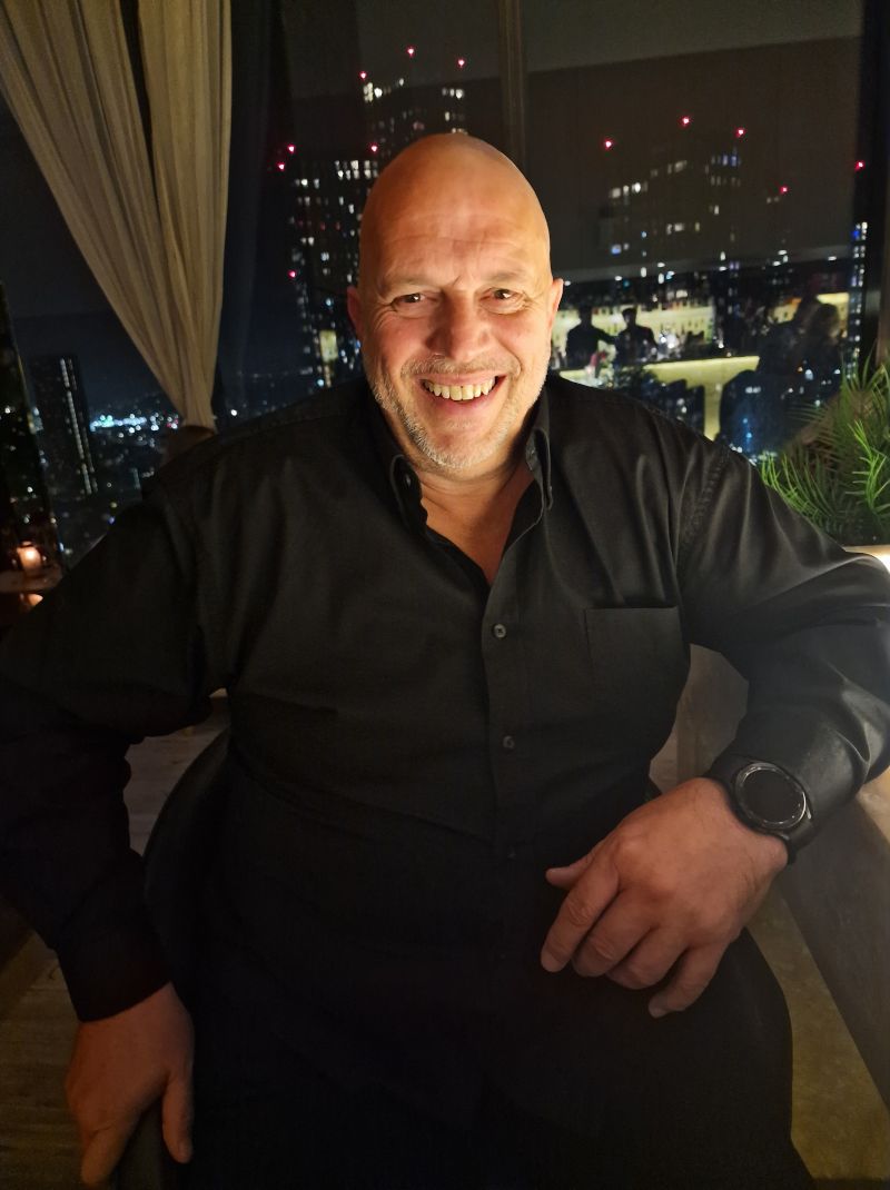 baz_049